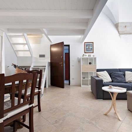 Mesagnesi 6 - Loft Centro Storico Sit Lecce Exterior foto