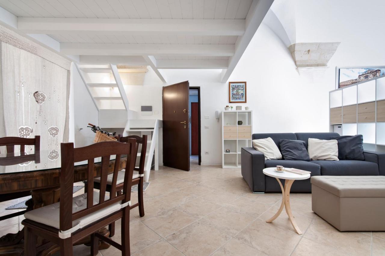 Mesagnesi 6 - Loft Centro Storico Sit Lecce Exterior foto