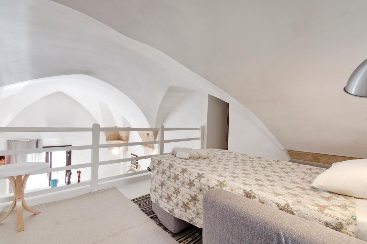 Mesagnesi 6 - Loft Centro Storico Sit Lecce Exterior foto