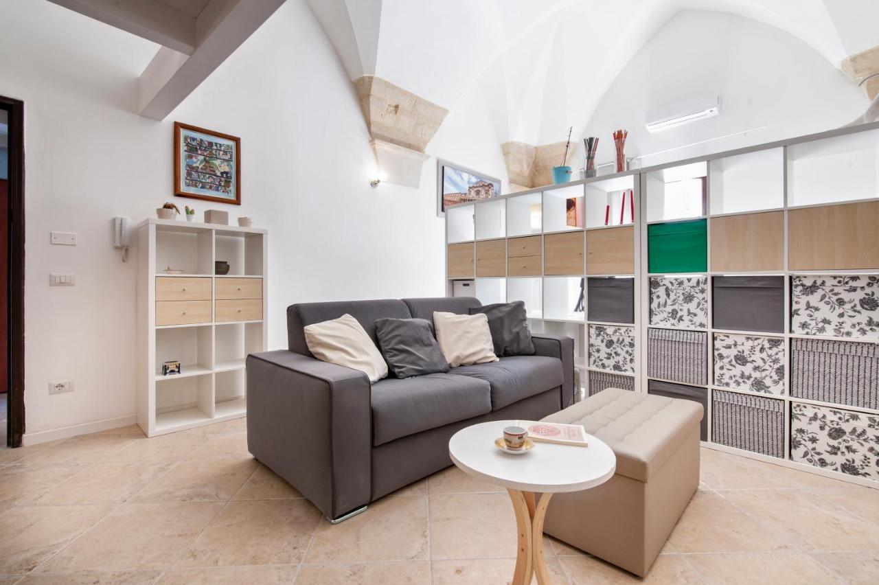 Mesagnesi 6 - Loft Centro Storico Sit Lecce Exterior foto