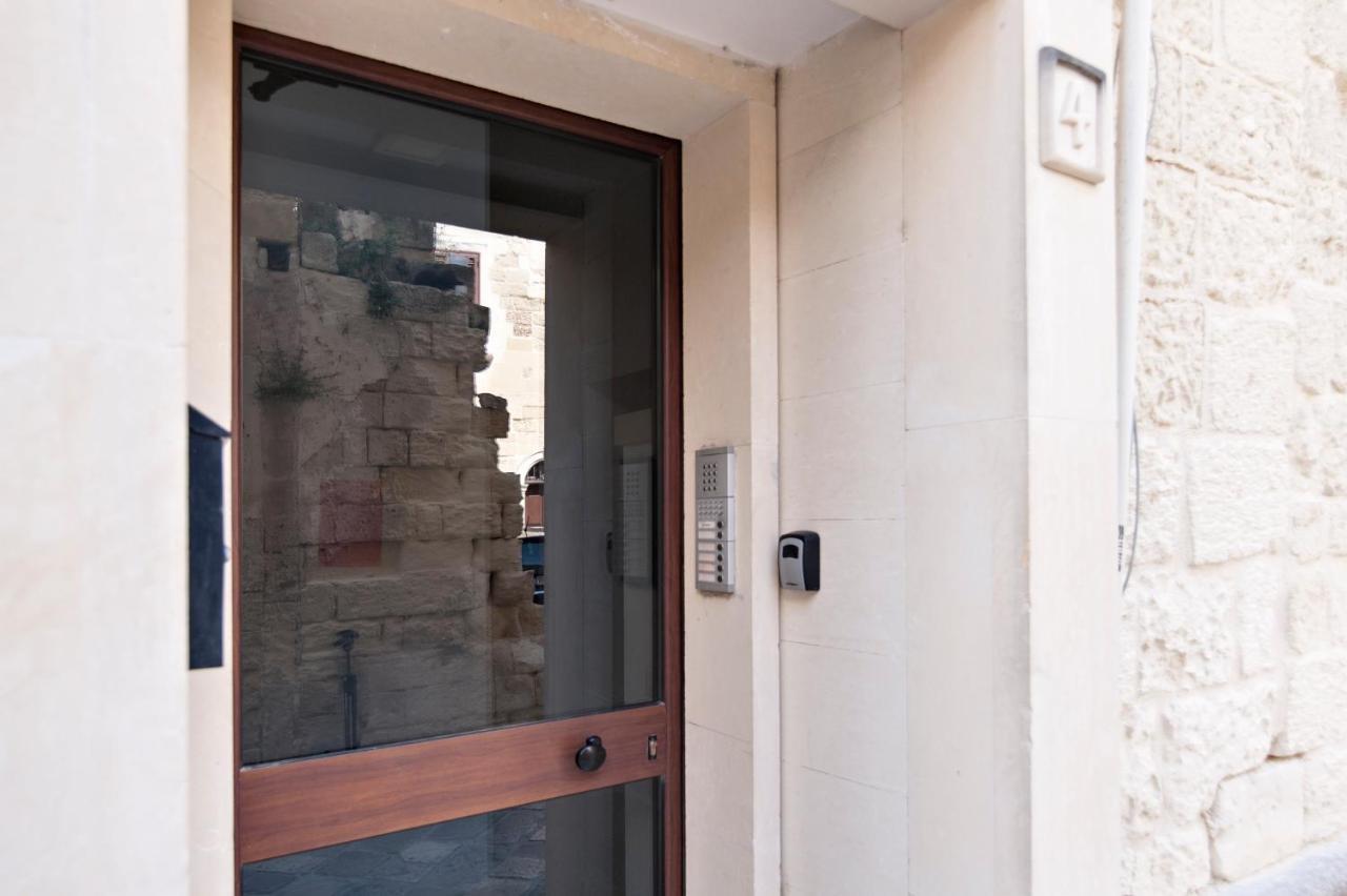 Mesagnesi 6 - Loft Centro Storico Sit Lecce Exterior foto